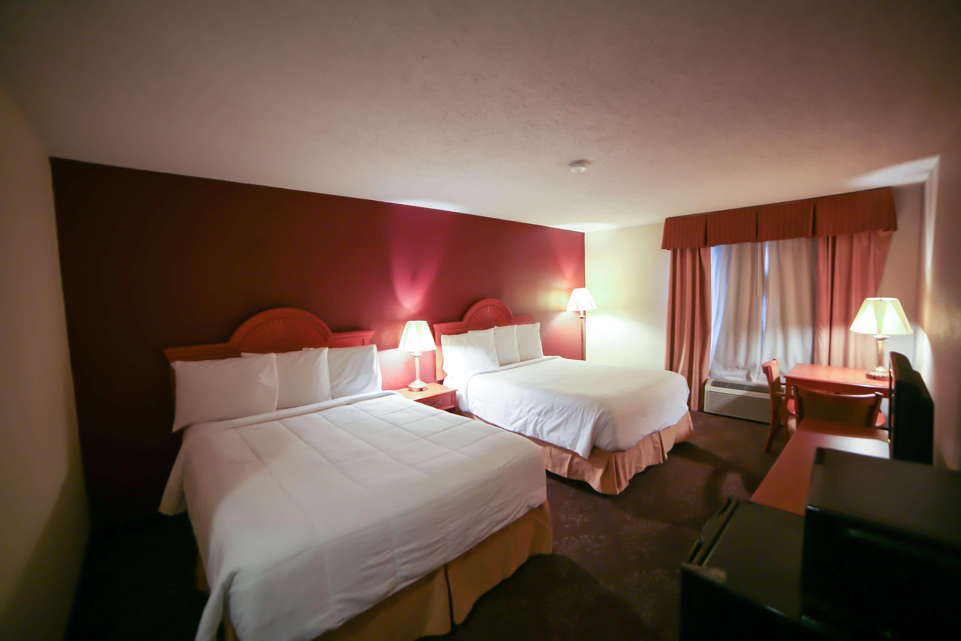 Best Western Plus Boardman Inn & Suites Poland Exterior photo