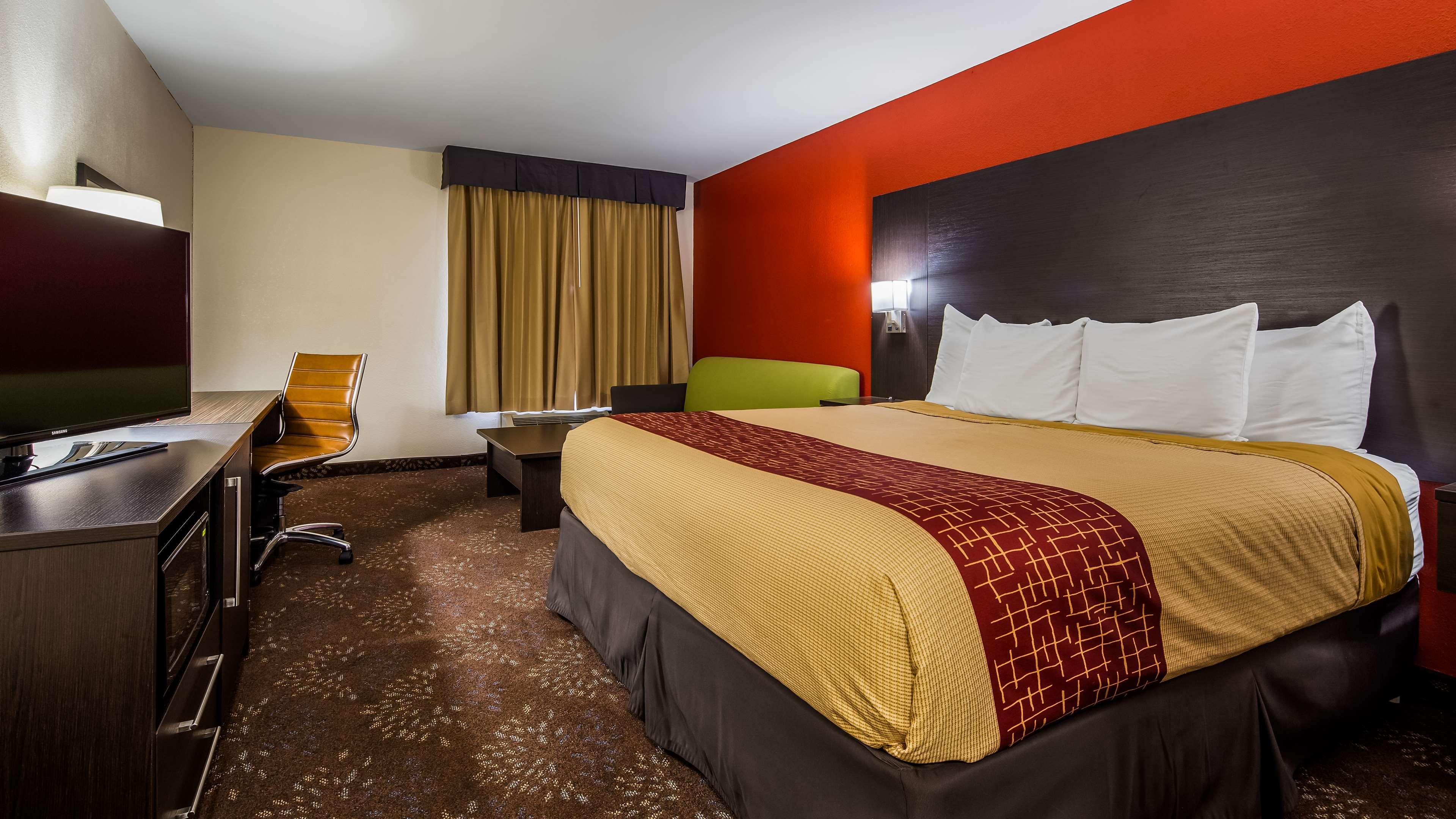 Best Western Plus Boardman Inn & Suites Poland Exterior photo