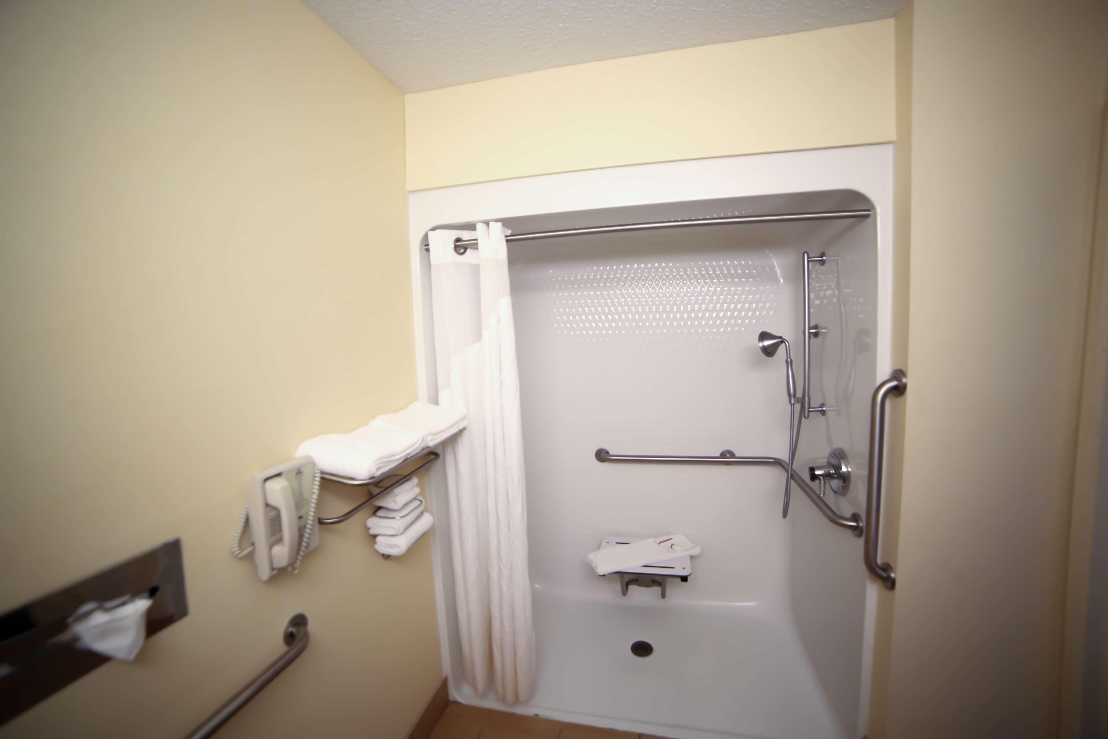 Best Western Plus Boardman Inn & Suites Poland Exterior photo